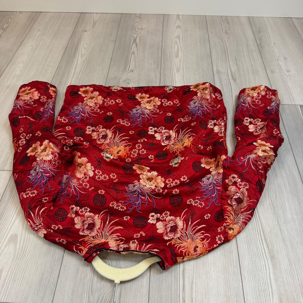 Chico's Red Silk Blend Chinoiserie Floral Frog Closure Jacket Size 1 - Picture 8 of 10
